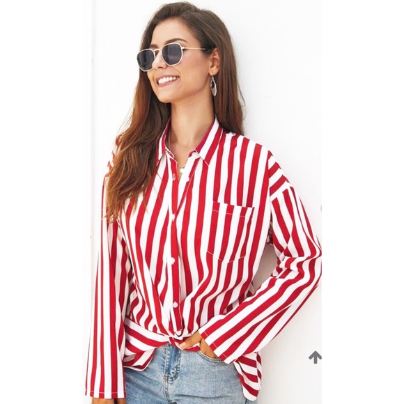 💜 VTG Basic Edition Button Up - Picture 2 of 7